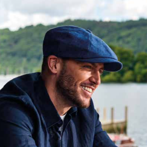 Navy Irish Linen Alfie 8 piece cap by Failsworth